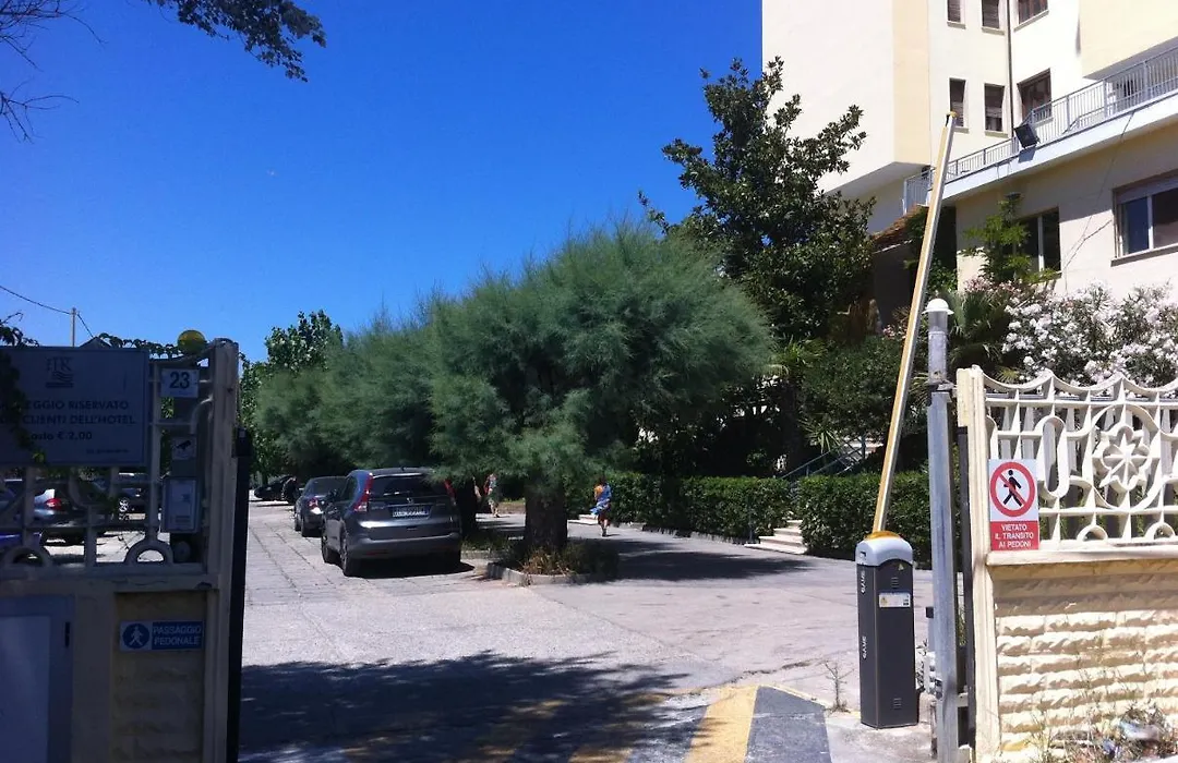 Hotel Katia-1